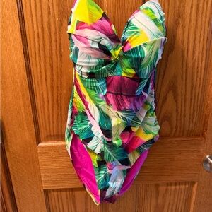 NWT La Blanca Vibrant Leaf Print Swimsuit size 14